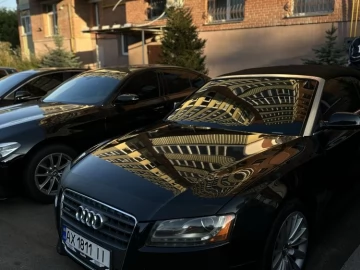 Авто Audi Cabriolet 2011 № 7440230