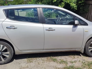 Авто Nissan Leaf 2014 № 7440249
