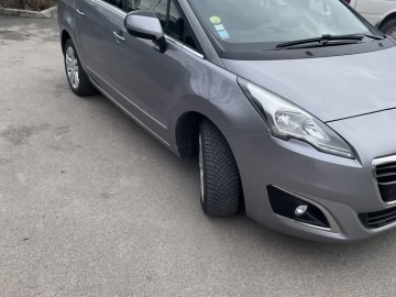 Авто Peugeot 5008 2015 № 7440424