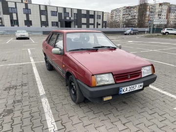 Авто ВАЗ 21099 1993 № 7440449