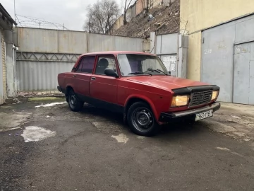 Авто ВАЗ 2107 1999 № 7441714
