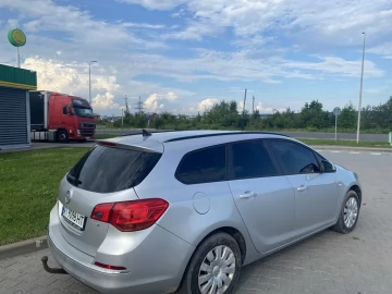 Авто Opel Astra 2014 № 7442340