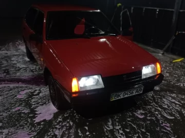 Авто ВАЗ 2109 1988 № 7442353