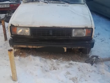 Авто ВАЗ 2105 1995 № 7442391