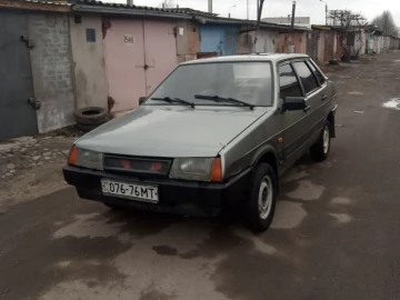 Авто ВАЗ 21099 1992 № 7442416
