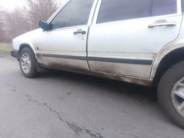 Авто Volvo 760 1985 № 7443599
