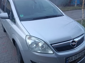 Авто Opel Zafira 2011 № 7443949