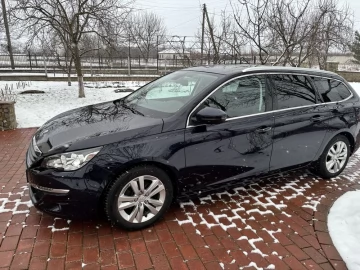 Авто Peugeot 308 2015 № 7444007