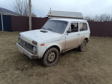 Авто ВАЗ 2121 1985 № 7444011