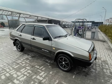 Авто ВАЗ 21099 2002 № 7444022