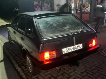 Авто ВАЗ 2109 1990 № 7444466
