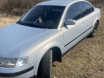Авто Volkswagen Passat Sedan 1998 № 7446817