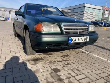 Авто Mercedes C Серия 1994 № 7446989