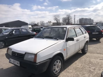 Авто ВАЗ 2109 1990 № 7447013