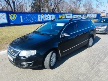 Авто Volkswagen Passat Variant 2010 № 7447470