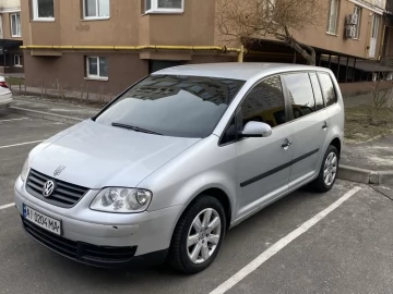 Авто Volkswagen Touran 2003 № 7447679