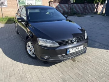 Авто Volkswagen Jetta 2011 № 7447743