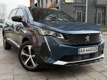 Авто Peugeot 5008 2023 № 7448079