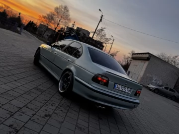 Авто BMW 5 Серия 2000 № 7448202