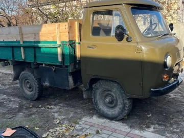 Авто УАЗ 3303 1983 № 7448372