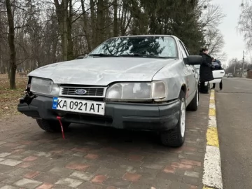 Авто Ford Sierra 1990 № 7450042