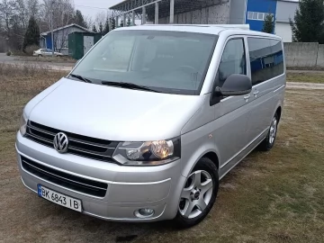 Авто Volkswagen Transporter 2010 № 7450095