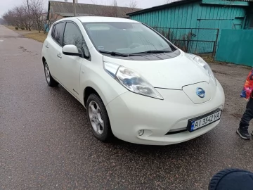 Авто Nissan Leaf 2012 № 7450393