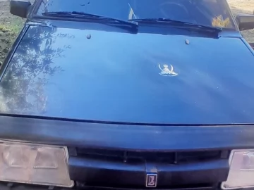 Авто ВАЗ 2109 1990 № 7450407