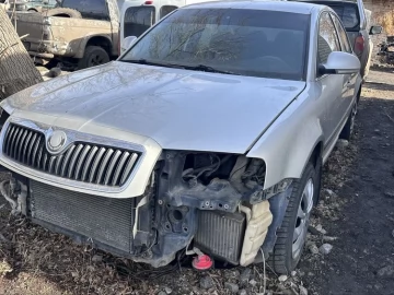 Авто Skoda Superb 2001 № 7451147