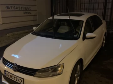 Авто Volkswagen Jetta 2012 № 7451587