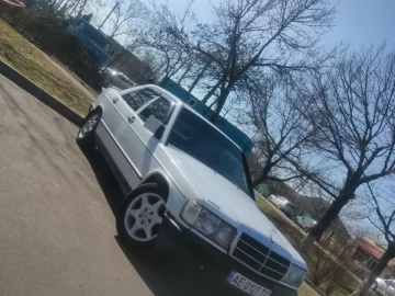Авто Mercedes 190 1988 № 7451872
