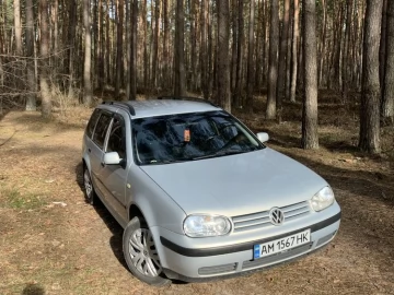 Авто Volkswagen Golf 1999 № 7452880