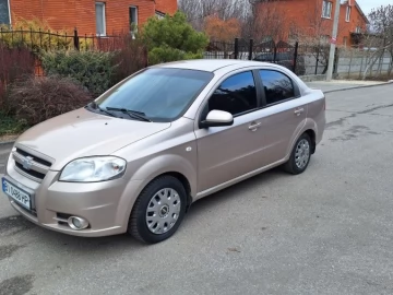 Авто Chevrolet Aveo 2008 № 7453374