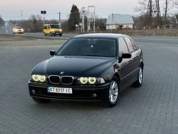 Авто BMW 5 Серия 2002 № 7453689