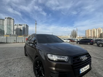 Авто Audi Q7 2016 № 7453725