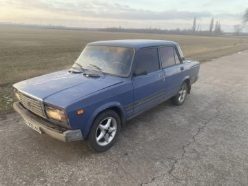 Авто ВАЗ 2107 2005 № 7453794