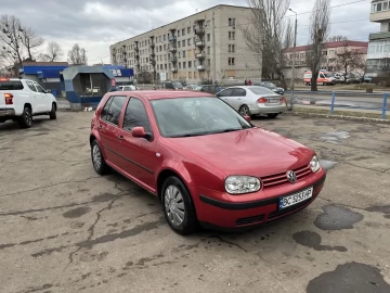 Авто Volkswagen Golf 2001 № 7454368