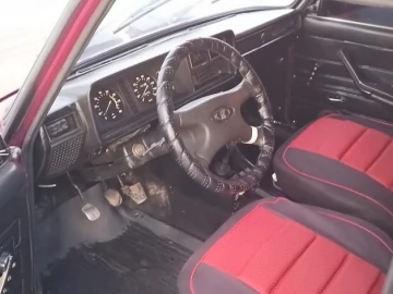 Авто ВАЗ 2107 2004 № 7454754