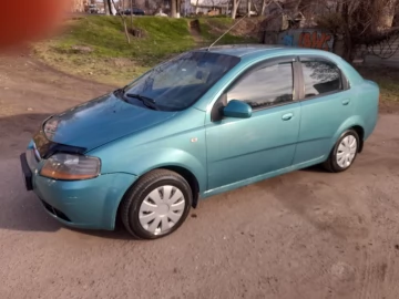 Авто Chevrolet Aveo 2005 № 7454822