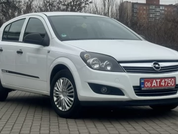 Авто Opel Astra 2010 № 7456273