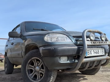 Авто Chevrolet Niva 2007 № 7456448
