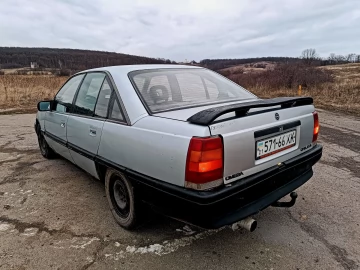Авто Opel Omega 1991 № 7456479