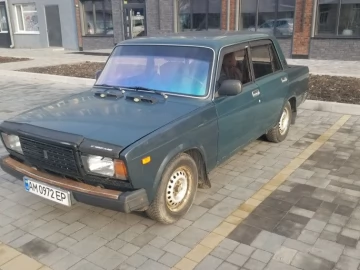 Авто ВАЗ 2107 1996 № 7456489