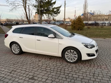 Авто Opel Astra 2012 № 7457611
