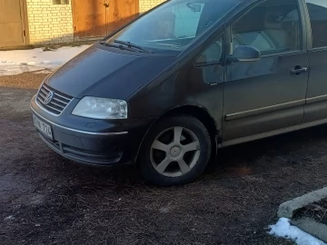 Авто Volkswagen Sharan 2006 № 7457792