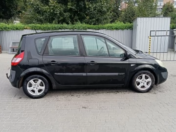 Авто Renault Scenic 2004 № 7458309