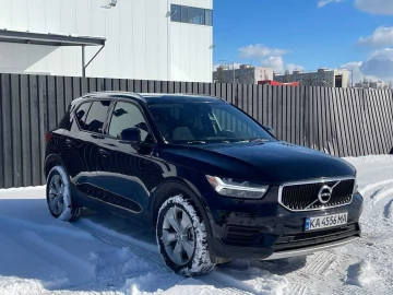 Авто Volvo Xc60 2018 № 7458603