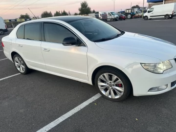 Авто Skoda Superb 2009 № 7458644