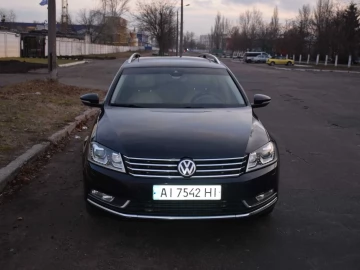 Авто Volkswagen Passat Variant 2011 № 7459104