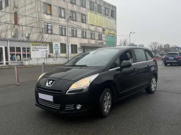 Авто Peugeot 5008 2011 № 7459186